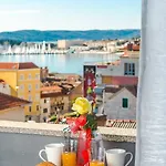 Kokolo With Sea View