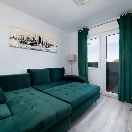 Apartament Kokolo With Sea View Split