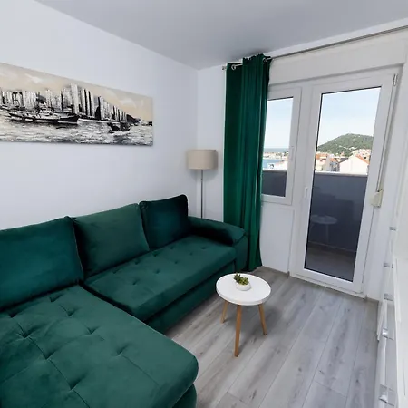 Kokolo Apartment *